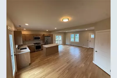 63 Oak Avenue, East Providence, RI 02915 - Photo 20