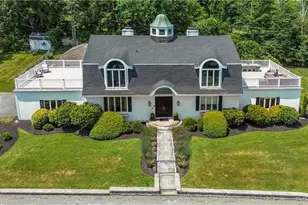 1 Harbor View Dr, Newport, RI 02840 - Photo 12