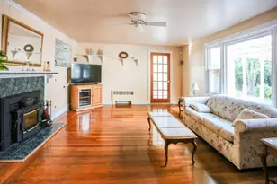 29 Dean Ave, Johnston, RI 02919 - Photo 12