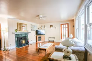 29 Dean Ave, Johnston, RI 02919 - Photo 14