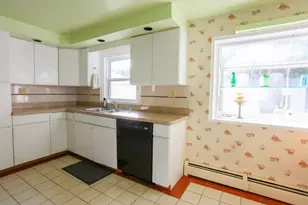 29 Dean Ave, Johnston, RI 02919 - Photo 18