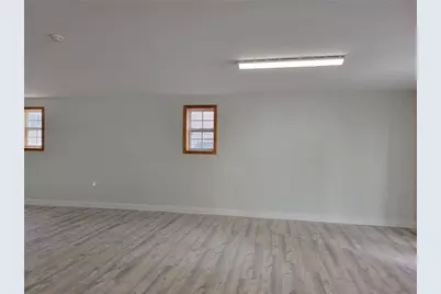25 Railroad Avenue, Westerly, RI 02891 - Photo 4