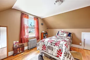 141 Cornell St, Cranston, RI 02920 - Photo 28