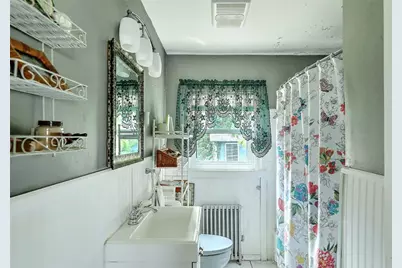 141 Cornell Street, Cranston, RI 02920 - Photo 28