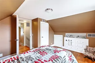 141 Cornell St, Cranston, RI 02920 - Photo 32