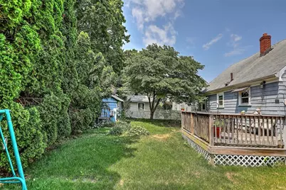 141 Cornell Street, Cranston, RI 02920 - Photo 8