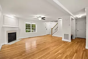 16 Streamview Dr, Cumberland, RI 02864 - Photo 2