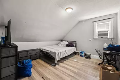 11 Sisson Street, Pawtucket, RI 02860 - Photo 30