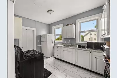 11 Sisson Street, Pawtucket, RI 02860 - Photo 22