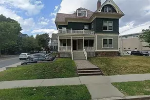 264 Bowen St, Providence, RI 02906 - Photo 2