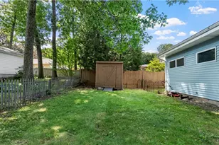29 Cormier Rd, Lincoln, RI 02865 - Photo 32