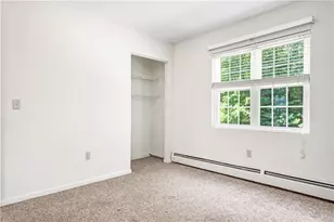 565 Quaker Ln, West Warwick, RI 02893 - Photo 12