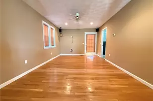 22 Chicory Ln, Cranston, RI 02920 - Photo 6
