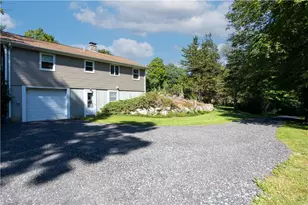 24 Burgess Rd, Foster, RI 02825 - Photo 4