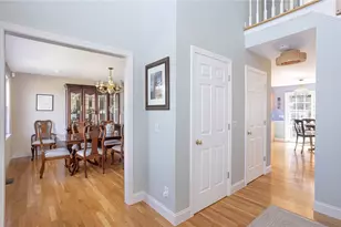 326 Windstone Dr, Portsmouth, RI 02871 - Photo 14