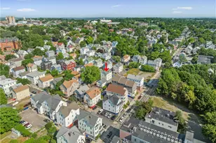 33 Amy St, Providence, RI 02906 - Photo 2
