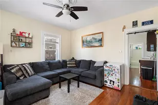 33 Amy St, Providence, RI 02906 - Photo 8