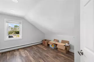 33 Amy St, Providence, RI 02806 - Photo 36