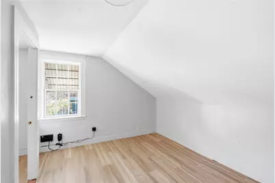 127 Meadow Street, Pawtucket, RI 02860 - Photo 16