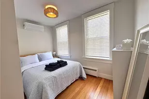 19 Walnut St, Newport, RI 02840 - Photo 10
