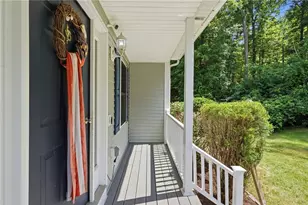 859 Knotty Oak Rd, Coventry, RI 02816 - Photo 2