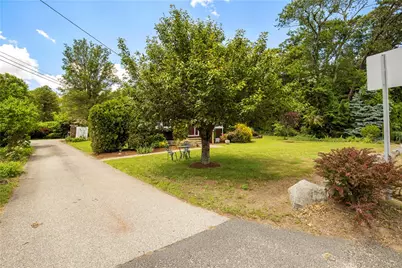 6239 Post Rd Road, North Kingstown, RI 02852 - Photo 2
