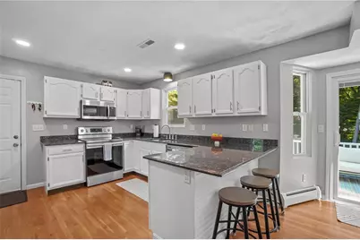 10 Loggers Run, West Warwick, RI 02893 - Photo 8