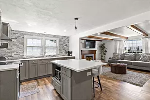 80 Briggs Ln, Tiverton, RI 02878 - Photo 4