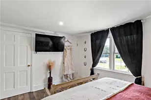 80 Briggs Ln, Tiverton, RI 02878 - Photo 14