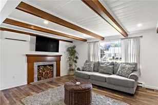 80 Briggs Ln, Tiverton, RI 02878 - Photo 10
