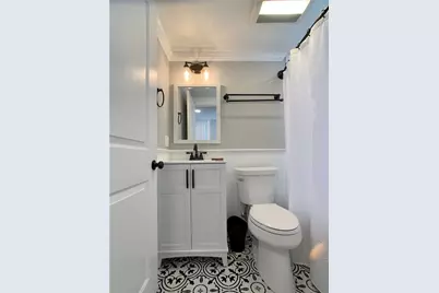 18 Sylvan Street, Newport, RI 02840 - Photo 26