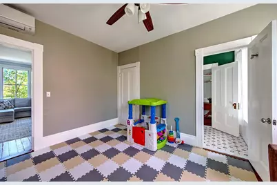 240 Brown Street Street #2, Providence, RI 02906 - Photo 26