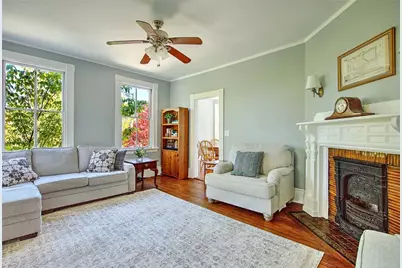 240 Brown Street Street #2, Providence, RI 02906 - Photo 12