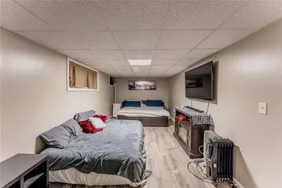 264 Douglas Avenue, Providence, RI 02908 - Photo 26