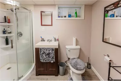 264 Douglas Avenue, Providence, RI 02908 - Photo 24