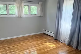121 Greenwich Ave, Warwick, RI 02886 - Photo 12