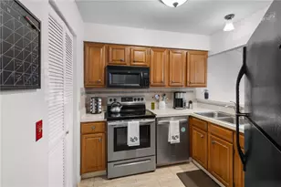 626 Smithfield Rd, North Providence, RI 02904 - Photo 8