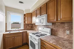 18 Jackson Ave, Johnston, RI 02919 - Photo 24