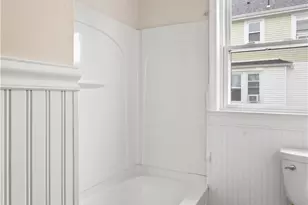 18 Jackson Ave, Johnston, RI 02919 - Photo 12
