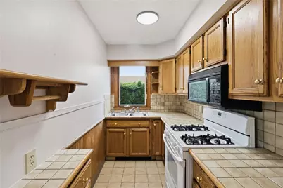 18 Jackson Avenue, Johnston, RI 02919 - Photo 8