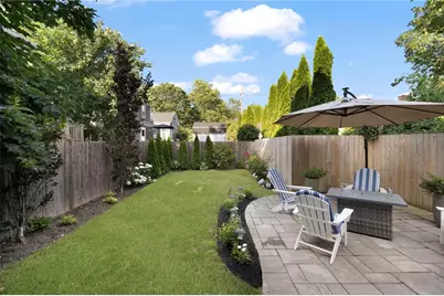 35 Hall Avenue, Newport, RI 02840 - Photo 26