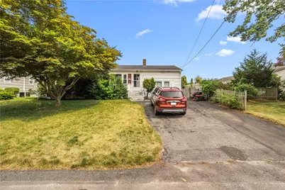 118 Foxcroft Avenue, Warwick, RI 02889 - Photo 1