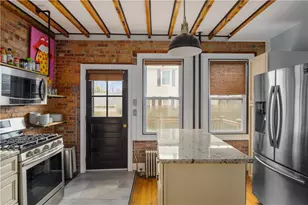 209 Third St, Newport, RI 02840 - Photo 8