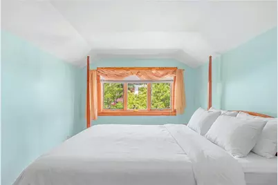 116 Benbridge Avenue, Warwick, RI 02888 - Photo 36