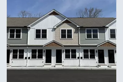2907 Post Road #4, Warwick, RI 02886 - Photo 2