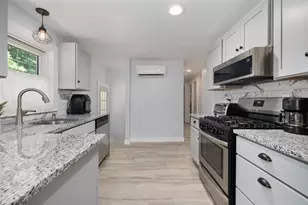 45 Gardiner Ave, North Kingstown, RI 02852 - Photo 14