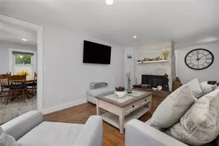 45 Gardiner Ave, North Kingstown, RI 02852 - Photo 16