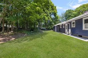 45 Gardiner Ave, North Kingstown, RI 02852 - Photo 32