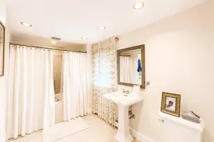 196 Fruit Hill Ave, North Providence, RI 02911 - Photo 18