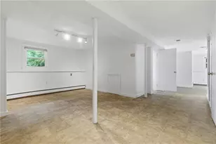 8 Ledgemont Dr, Lincoln, RI 02865 - Photo 24